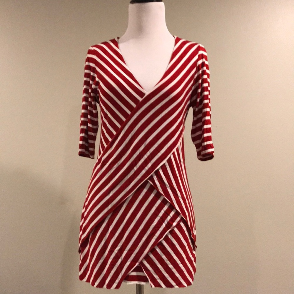 Red&white striped cris cross jersey top